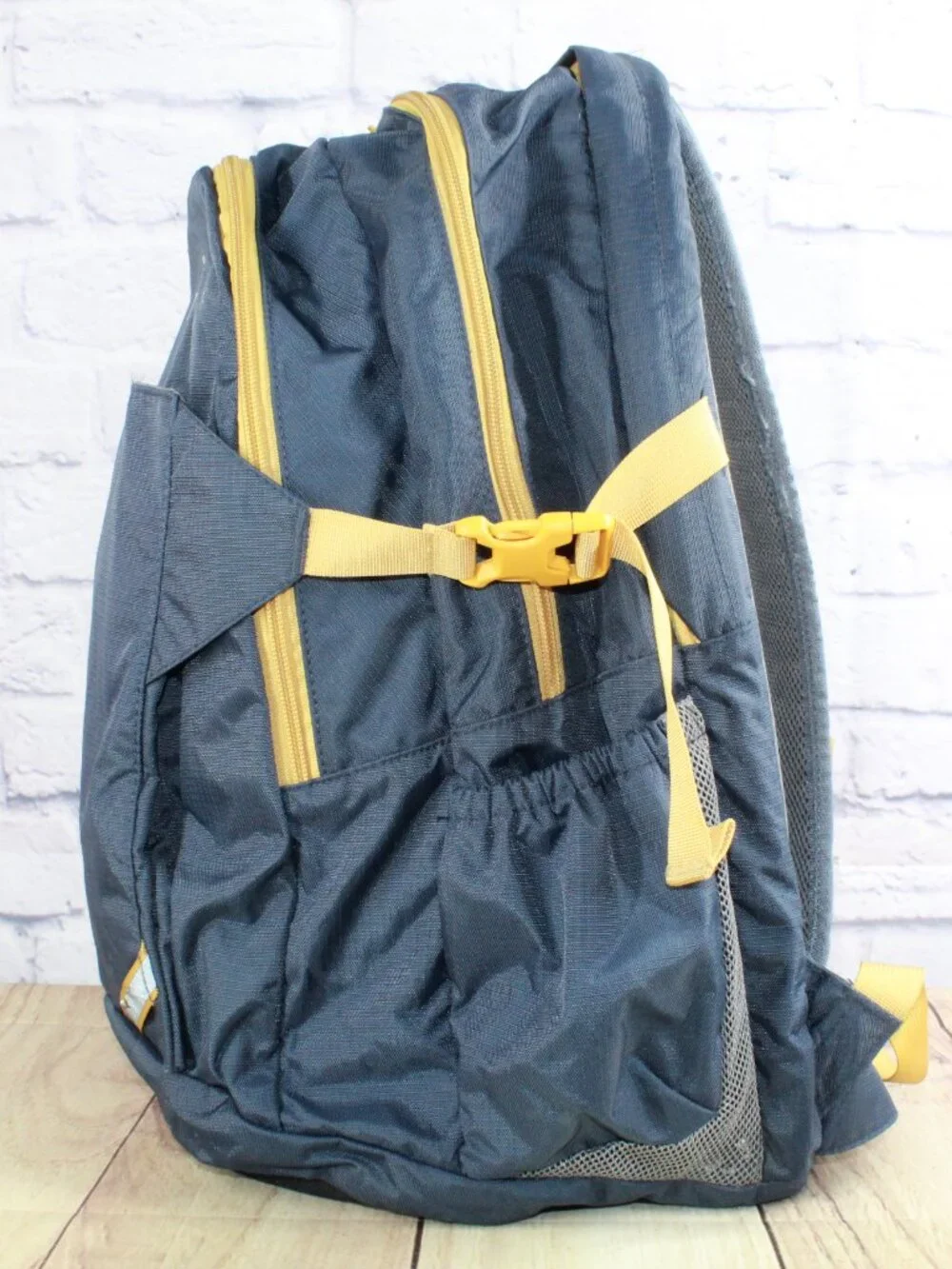READ–LL Bean Unisex Adult Comfort Carry Portable Locker Pack 42L Backpack Hiking